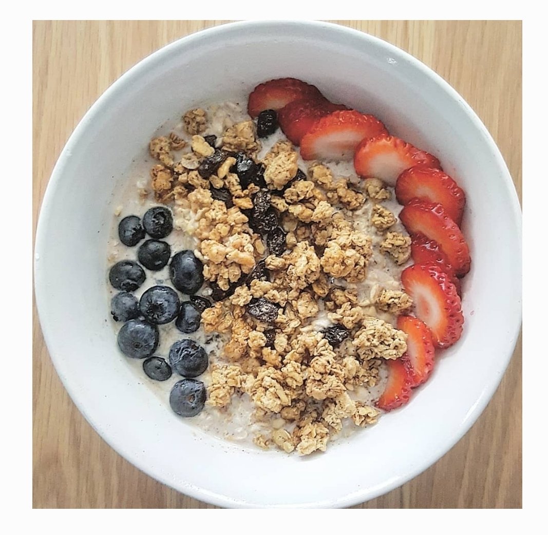 Oatmeal Granola Bowl